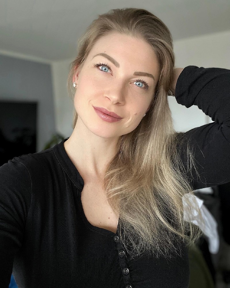 N208 照片1382张 视频103个 德国 性感 美女 生活日常 性感内衣照 健身 旅游 自拍多