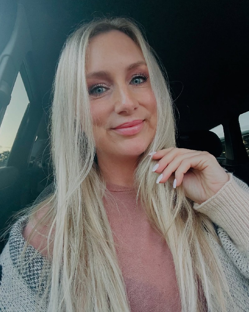 N219 照片821张 视频212个 英国 宝妈 生活日常 带娃 朋友聚会 旅游 爬山 自拍照