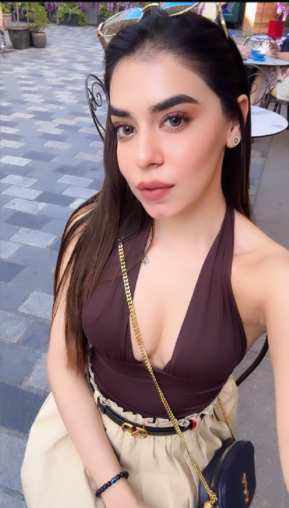 N276 照片1175张 视频104个 印度 女助理 女三方 30岁 35岁 40岁 新德里 性感美女 气质少妇 高质量女性 生活素材丰富 工作素材丰富 旅游素材丰富 生活照  逛街 旅游生活 自拍照 适合虚拟视频