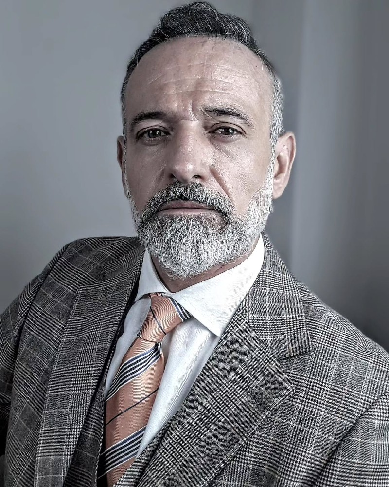 F107 照片2449张 视频216个 德国 欧美成熟男士 生活日常 宠物 旅游 气质男 适合虚拟视频