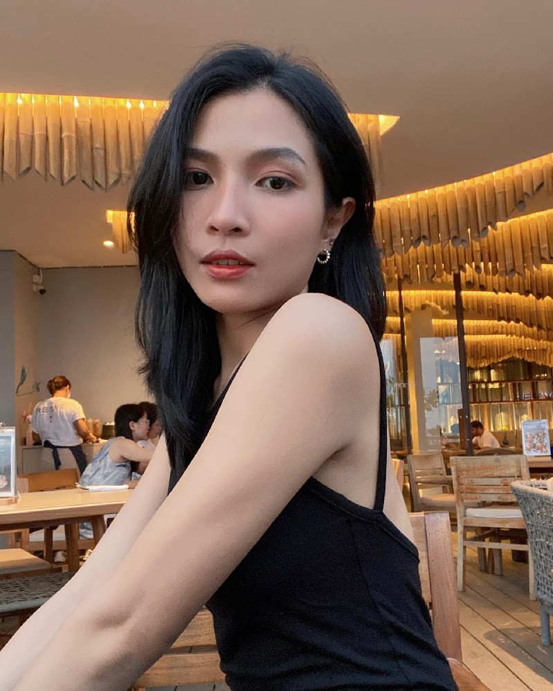 A981 照片680张 视频22个 泰国 气质少妇 生活日常 旅游 性感 曝光低 自拍多