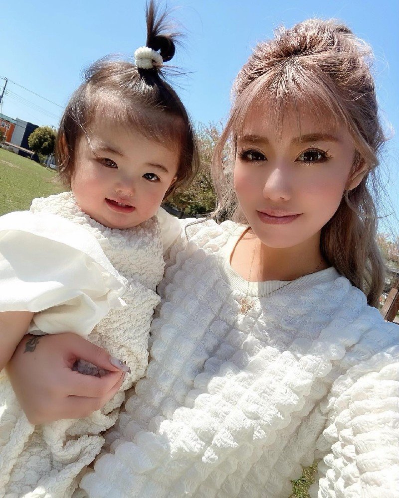 A995 照片1868张 视频6个 日本 少妇 宝妈 两个孩子的妈 生活日常 旅游 带娃