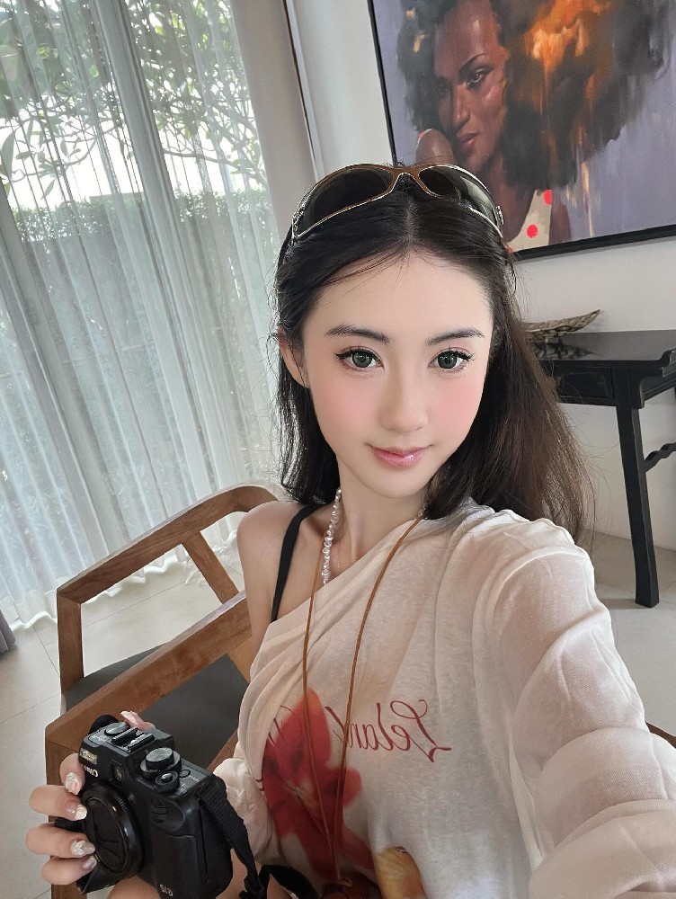 A998 照片843张 视频12个 中国女 气质美女 生活日常 旅游 性感