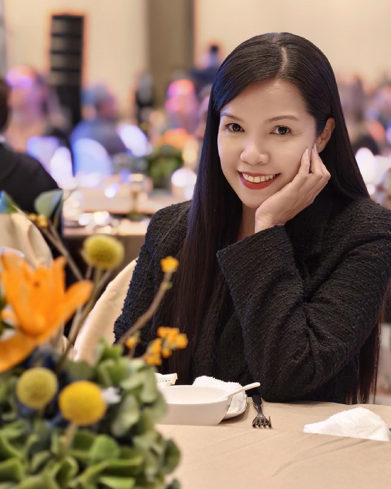 A023 照片4153张 视频45个 马来西亚 白领 宝妈 工作生活日常 旅游 聚会 美食