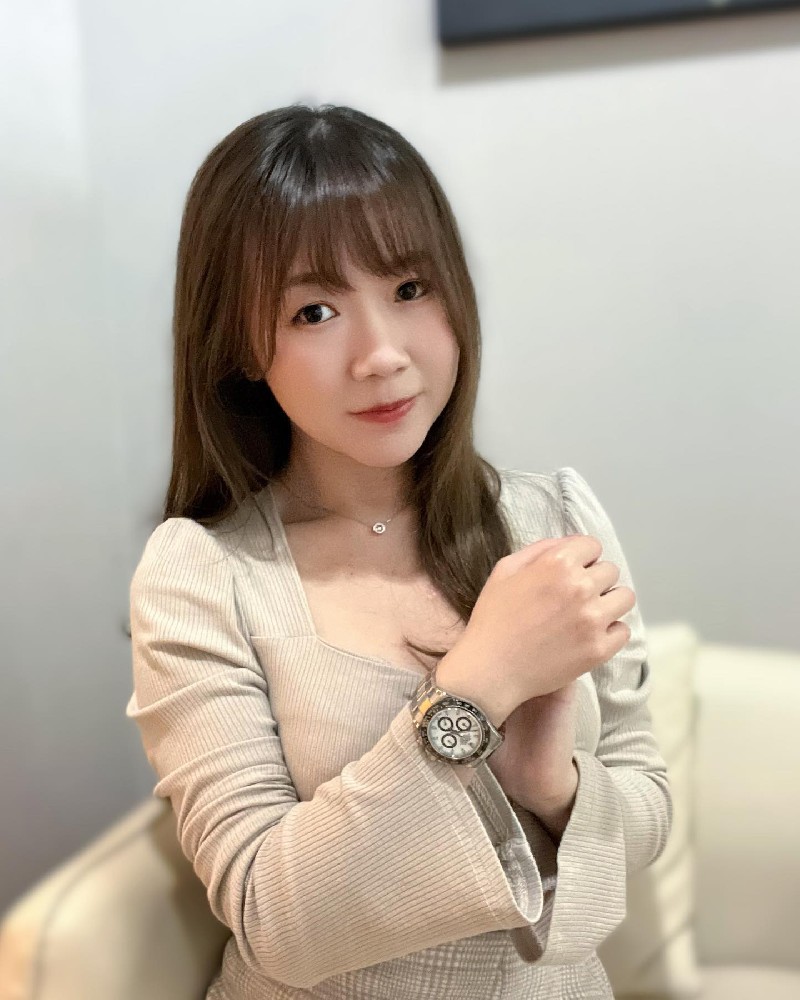 A075 照片1017张 视频11个 香港 性感少妇 生活日常 旅游