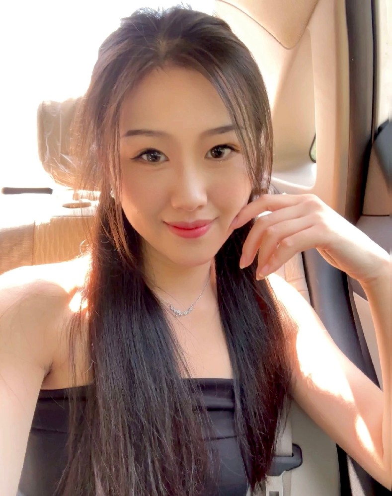 A174 照片1199张 视频161个 中国女 年轻气质少妇美女 生活日常 旅游 真实 视频包含实况live