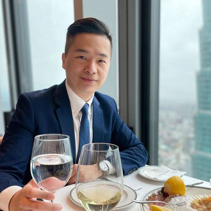 D927 照片874张 视频21个 台湾 宝爸 正装  自拍多 生活场景丰富 生活日常 旅游 风景  照片