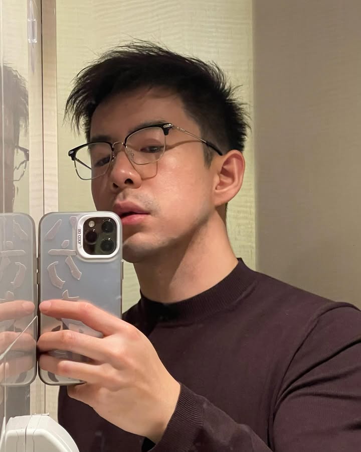 D935 照片340张 视频11个 中国男 气质年轻帅哥 健身 生活日常 旅游