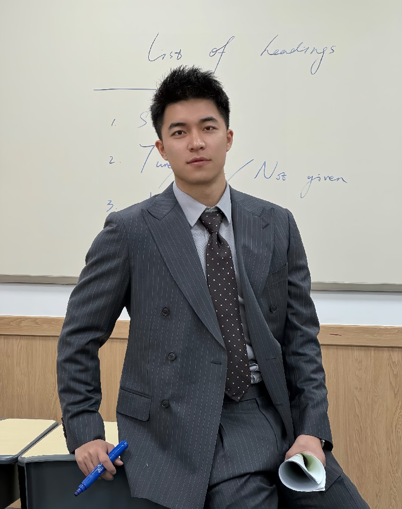 D939 照片662张 视频10个 中国男 气质帅哥 正装 生活日常 旅游