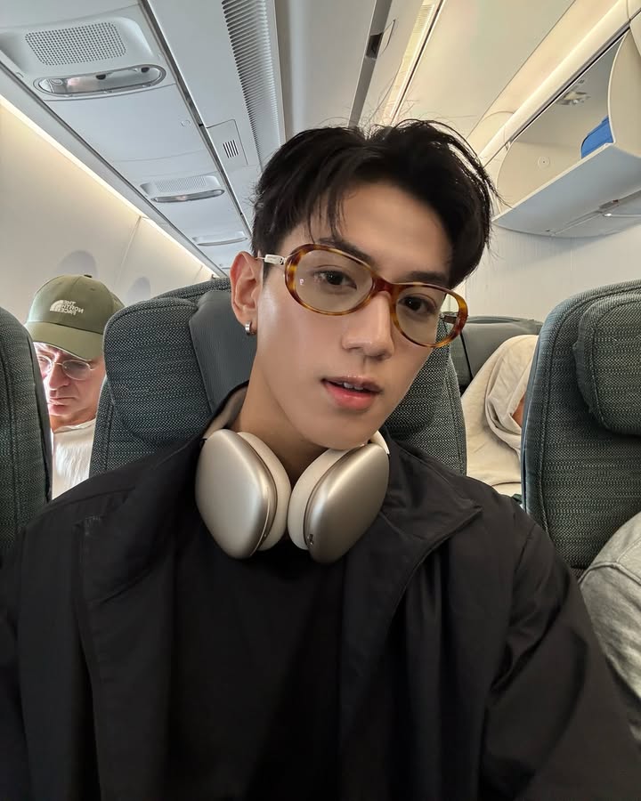 D968 照片874张 视频38个 新加坡 男子 日常 生活 旅游 聚会 自拍多