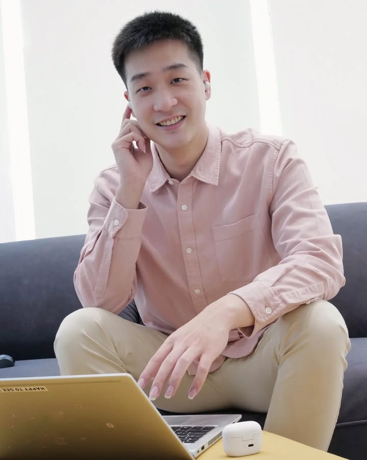 D988 照片456张 视频26个 泰国 商务 正装 家人合照 生活场景丰富  生活日常 旅游 风景