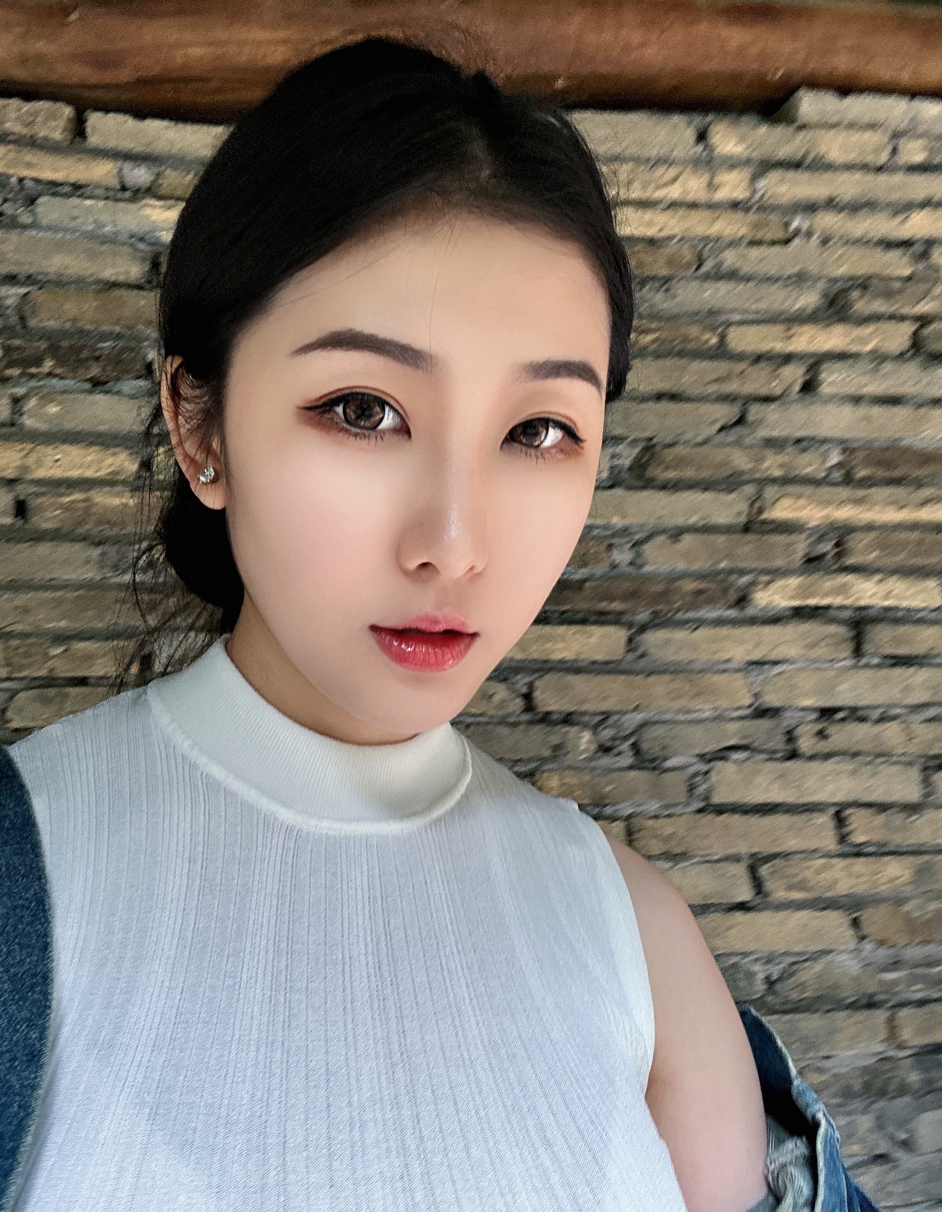 A26 照片331张 视频27个 中国女 少妇 生活日常 旅游 真实