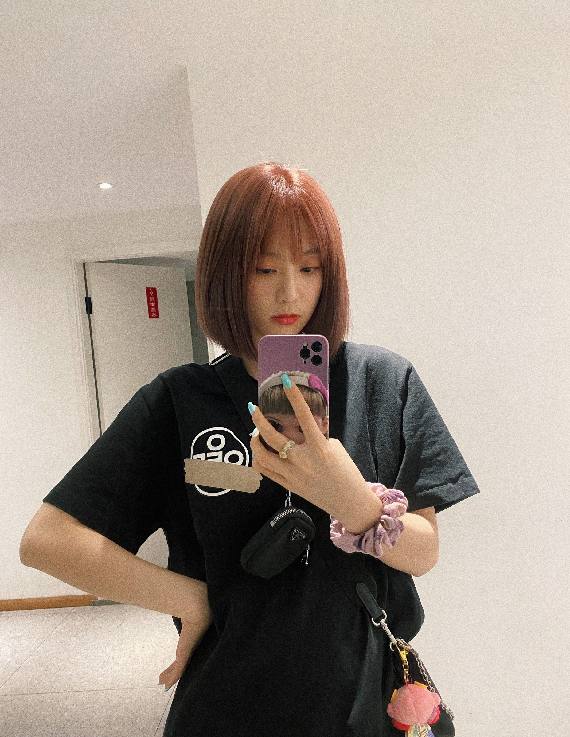 A1025 照片647张 视频36个 中国女 生活日常 旅游 风景 美食 视频有自拍 曝光度低