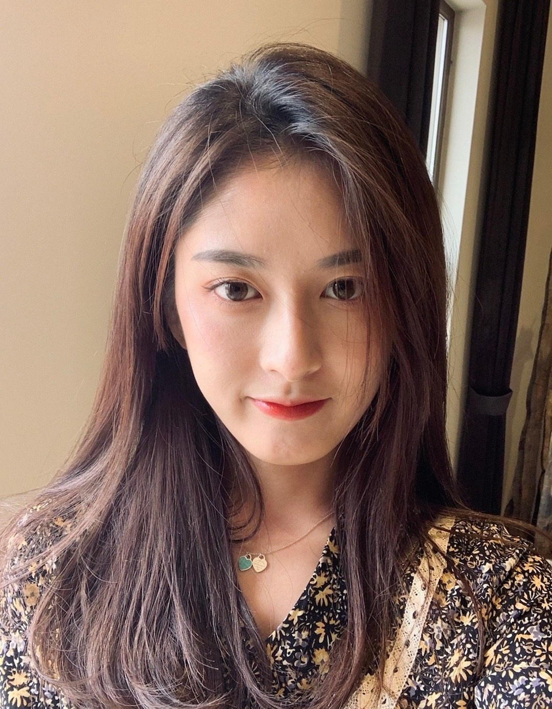 A1062 照片1053张 视频318个 中国女 气质美女 生活日常 旅游 自拍多 真实 视频包含实况Live